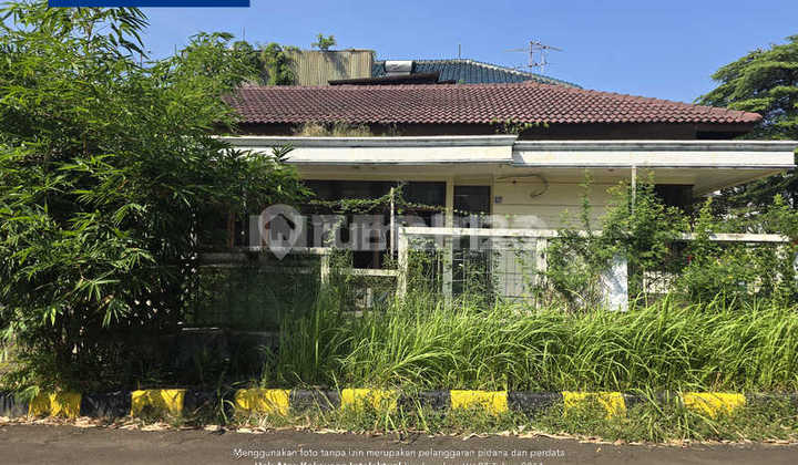 Rumah Hook Dijual Intercon Kebon Jeruk 1,5 Lantai - Luas 258m2 2