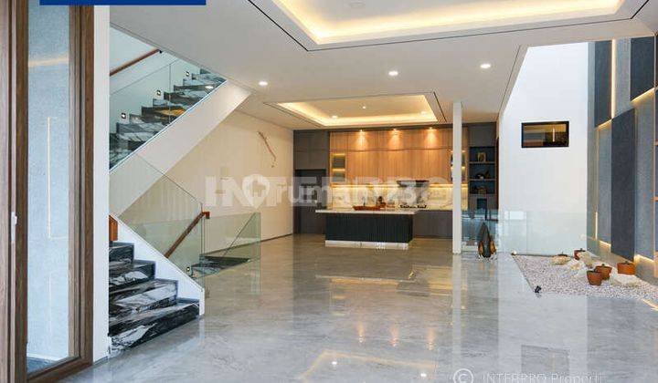 HOT ITEM Rumah Baru 3 lantai Semi Furnish Taman Permata Buana Desain Minimalis 1