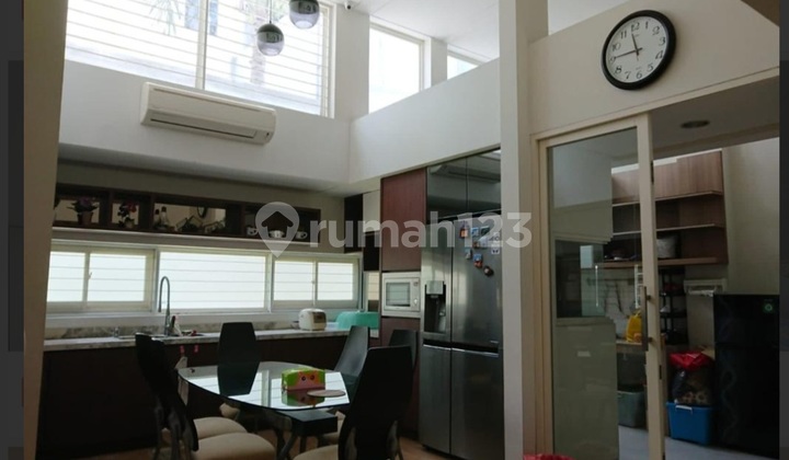 Taman Grisenda Pik1 ,8x16,5 M2 4 Lantai, Shm Kamar Tidur 4+1 Kamar Mandi 4+1 1 Ruang Kerja Sudah Di Renov Full Furnished Brand New Air Pam Pln7.700 Watt Taman Grisenda Pik1 ,8x16,5 M2 4 Lantai, Shm Kamar Tidur 4+1 Kamar Mandi 4+1 1 Ruang Kerja Sudah Di Renov Full Furnished Brand New Air Pam Pln7.700 Watt