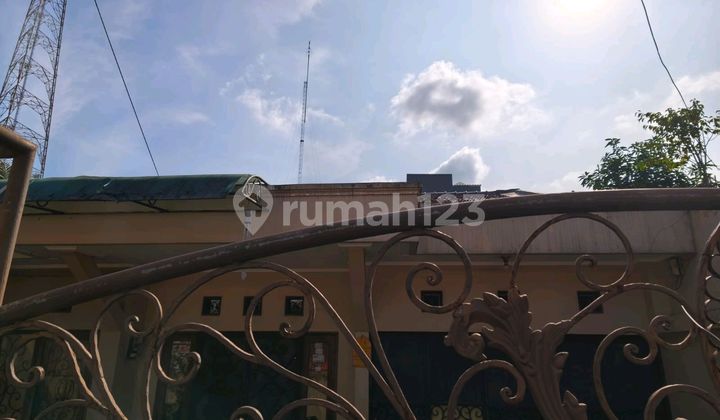 Rumah Tua Kav Dki Jalan Menara Jakarta Barat Luas Tanah 10X25 M² Luas Bangunan 160 M² 3+1 Kamar Tidur 2+1 Kamar Mandi Listrik 3500 Watt Hadap Barat Daya
