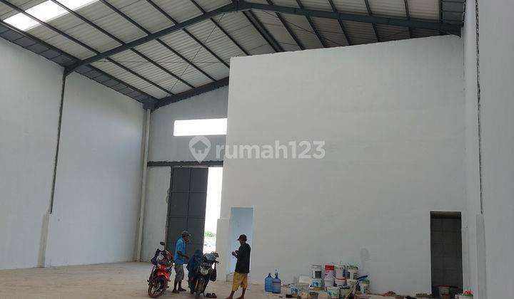 Disewakan Pergudangan/Industri  Laksana Tangerang , Gudang Multi Guna 15x30, Ada Kantor 2 Lantai ,ceiling 11meter, Brand New, Security 24 Jam ,air Pam, Listrik=2.200watt 1