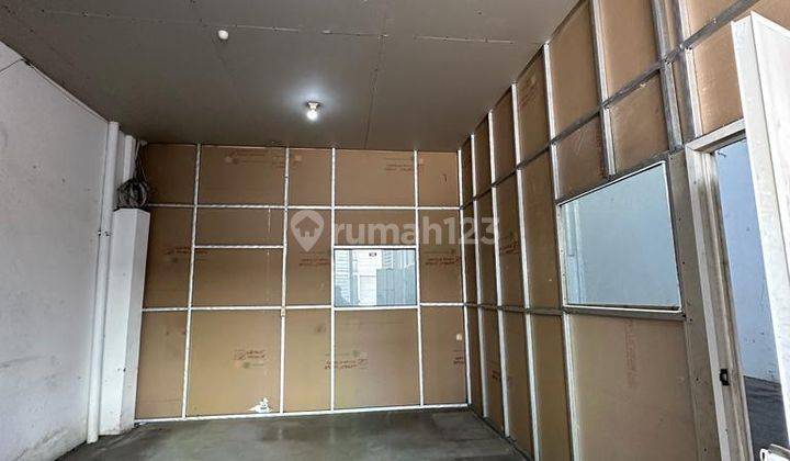 Disewakan gudang Bizpark Daan Mogot , Jakarta barat, 9x24=1lantai, rp 350.000.000,-/ 2th 2