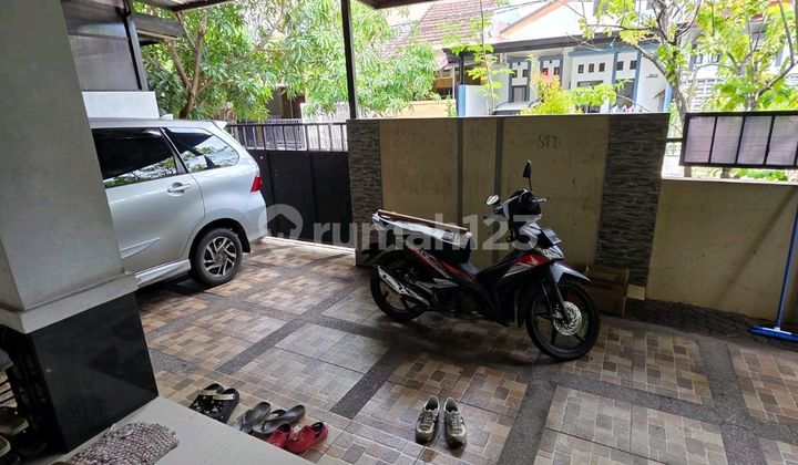 Jurumudi Alam Raya Rumah Hook Tangerang 12X20 ( 2Lt ) Semi Furnish 4Kamar Tidur+1 Surat Shmv 4400 Watt Air Pam dan Sumur Kondisi Bagus dan Rapih