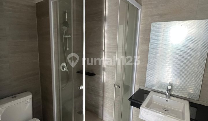 Pantai Indah Kapuk2 Tahap2 New Jakarta City 4.5X10=2Lantai Kamar Tidur=2 Toilet= 1 2