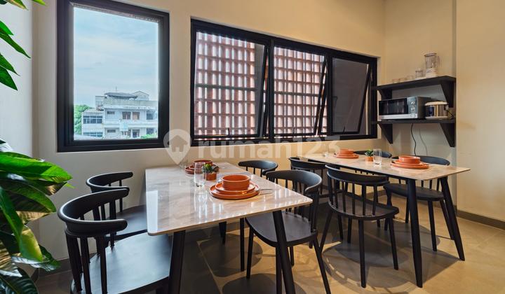 Luxurious Boarding House in Mangga Besar, West Jakarta, Land Area 4.5x26 M, Building Area 351 Meters, 3 Floors, 20 Bedrooms. 1