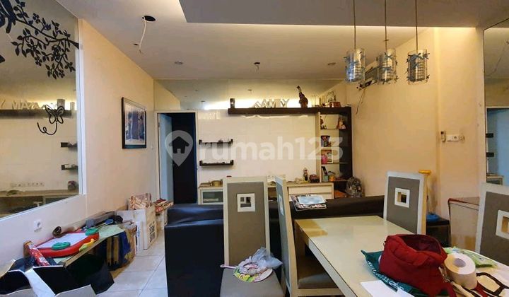 Ruko Taman Aries Puri Kembangan Jakarta Barat Luas Tanah 61 M2 (4 X15.5) Luas Bangunan 176M2 HGB 3,5 Lantai 3 Kamar Mandi