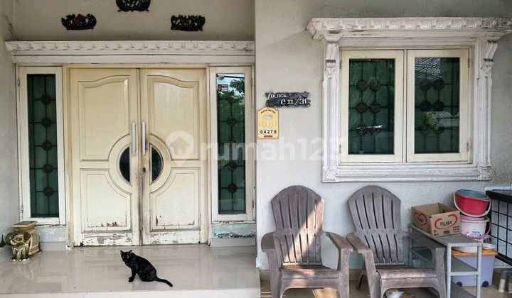 Duri Kosambi West Jakarta Quick Sale 6x15 Building Area 108m2 2.5 Floors Bedrooms 4+1 Bathrooms 2+1 Water Electricity 3500 North Facing SHM