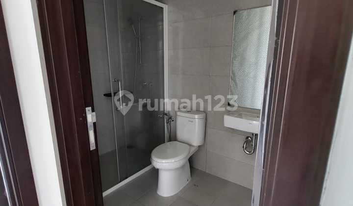 Pantai Indah Kapuk2 Cluster Baltimore New Jakarta City-Ukuran: 6×10 -Luas Bgn : 90M2- 2 Lantai-Sertifikat: PPJB -Kmr Tdr: 2+1-Kmr Mandi:1+1-Hadap : Utara-Listrik: 4400 Watt-Air: Wtp 2