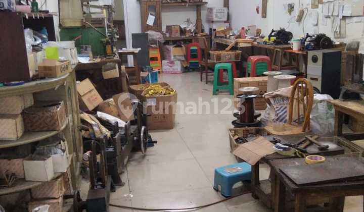 Ruko Kresek Raya Jakarta Barat Jual Cepat Luas Tanah 108 M² ( 4x27 ) Luas Bangunan 250 M² 2,5 Lantai Full Ada Lift Barang 