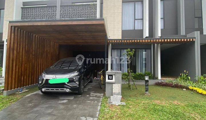 Rumah Suvarna
cluster Eldora 
type Ercilla
tangerang
luas Tanah 10x20
luas Bangunan 233
hadap Utara
full Furnished
kamqr Tidur : 4+1
kamar Mandi : 3+1
garasi 1 
carport 1

include:
*ac
*tv
*meja Makan
*kulkas
 1