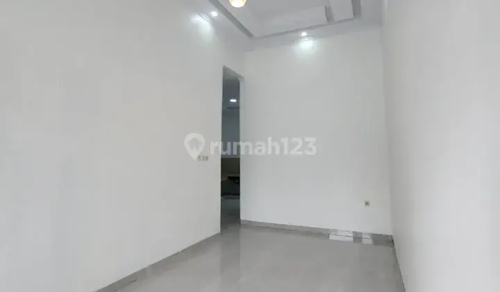 Rumah minimalis modern mewah 3 kamar tidur di cibubur timur 4