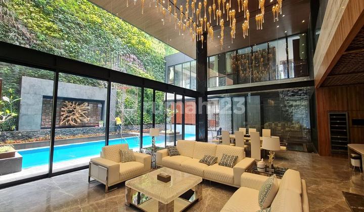 Rumah Mewah PIK Private Pool LIFT Lokasi Strategis 