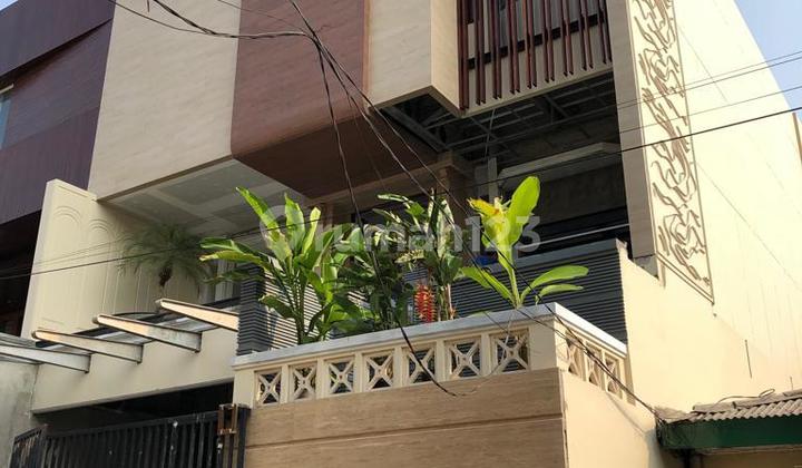 Rumah Mewah Pluit Harga Bagus Furniture Mahal Siap Huni