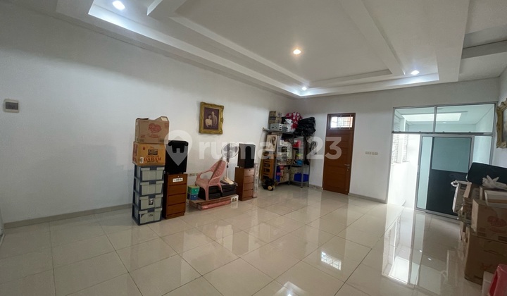 Rumah Jembatan Lima Siap Huni 3 Lantai Harga Murah Lokasi Bagus 2
