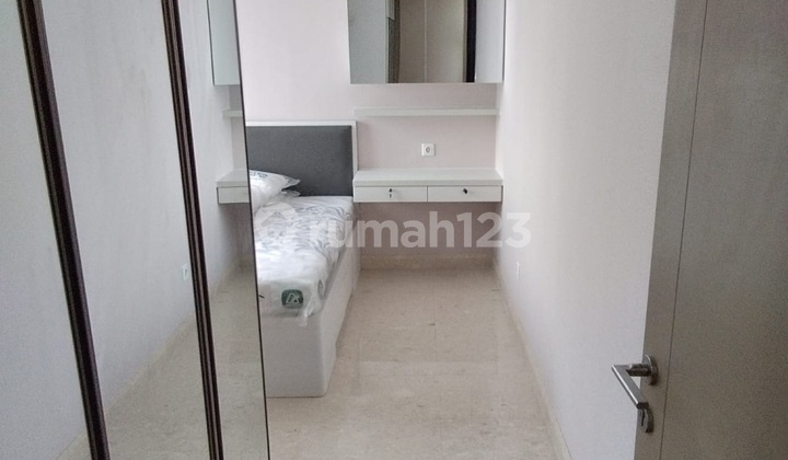 Gold Coast 3 BR Apartment, Affordable Price, Neat, Ready to Occupy