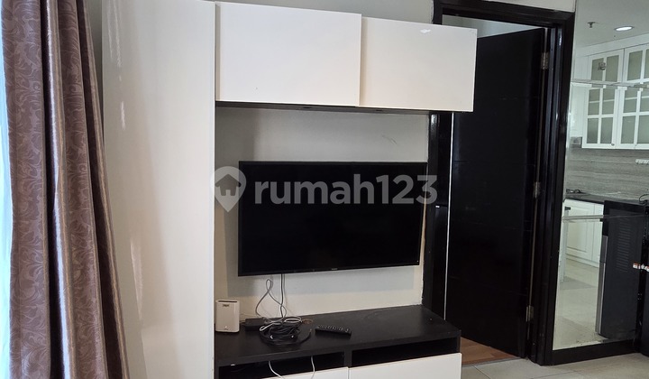 CBD Pluit Apartment, Ready to Live In, Furnished, Affordable Price 2