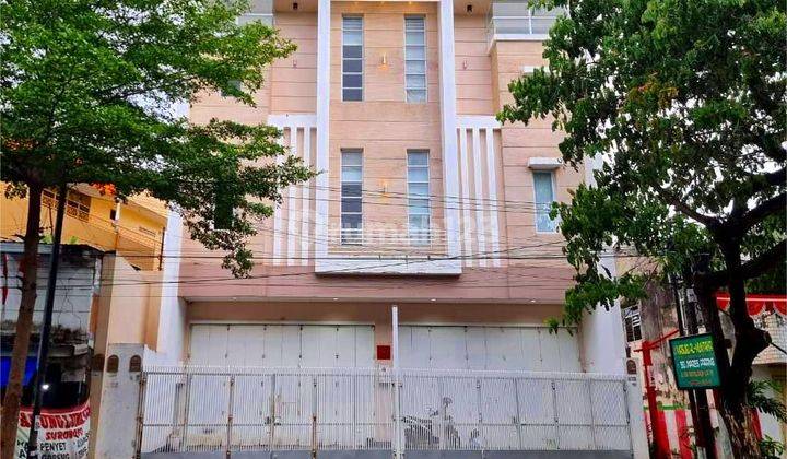  Ruko 2 petak di jl .ratulangi makassar 1