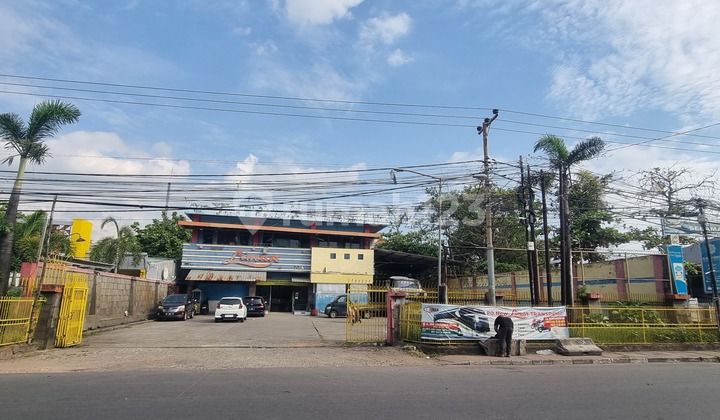 Gedung luas di poros jl.urip sumoharjo makassar Gedung luas di poros jl.urip sumoharjo makassar