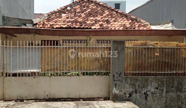 Dijual Harga Bawah Njop Rumah Tua Hitung Bangunan Saja, Petojo 1