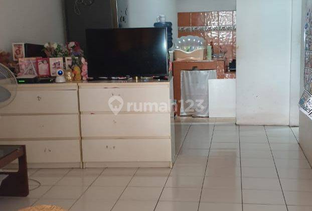 Dijual Rumah di Sektor 6 Gading Serpong 1