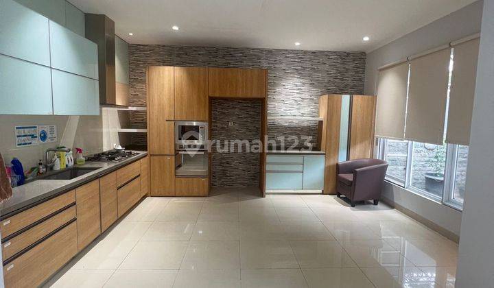 Dijual Rumah Pinewood, Green Permata Residence, Jakarta Selatan 1