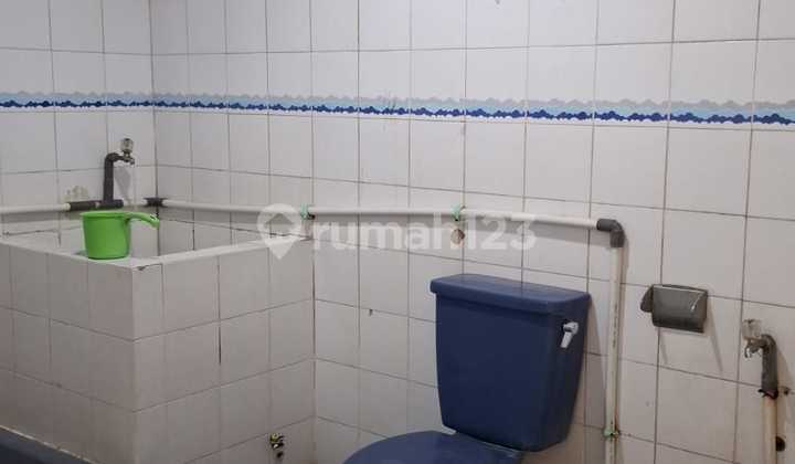 For Sale/Rent Green Garden Shop House on Main Road. West Jakarta 2