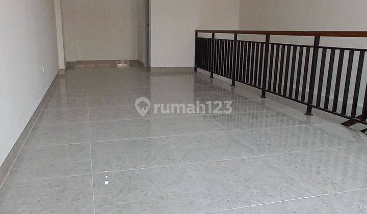 Dijual Disewakan Ruko 3 Lantai Campton BSD City, Tangerang 2