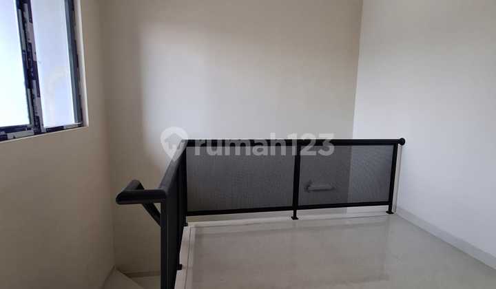 For Sale New 2-Story House Building in Kalideres Permai 2