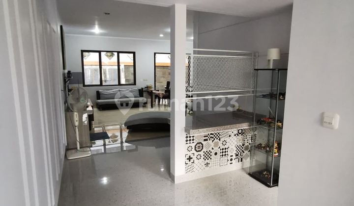 Dijual Rumah 2Lt di Jungle Land Sentul, Kondisi Masih Bagus 2