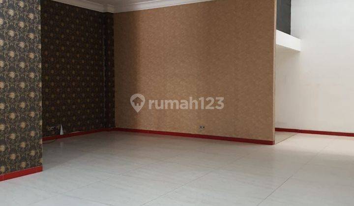 Rumah Nyaman 4 lantai di Pluit 1