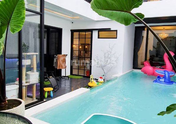 Rumah Baru Full Furnished 2 Lantai di Bandara Palmerah
Cemorokandang
Kota Malang Dekat Exit tol Sawojajar 
