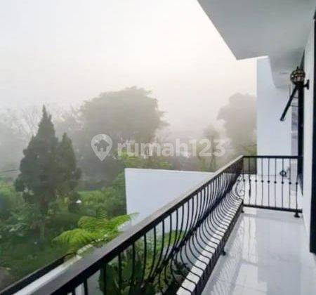 Rumah Baru Full Furnished 2 Lantai di Bandara Palmerah
Cemorokandang
Kota Malang Dekat Exit tol Sawojajar 