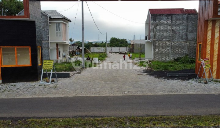 Rumah 2 Lantai SHM di Kasin putuk
Ampeldento
Karangploso
Malang hadap Barat Laut