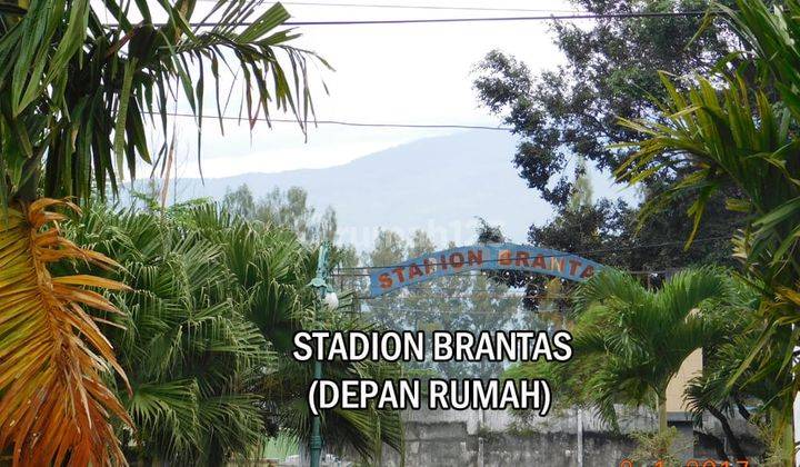 Rumah SHM Sudah Renovasi di Jl raya sultan agung
Batu
Malang hadap Barat