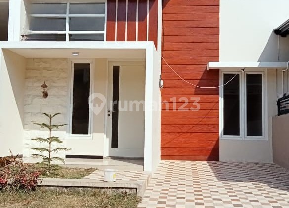 Rumah Baru Siap Huni SHM 1 Lantai Dekat Kampus di Lowokwaru Kota Malang