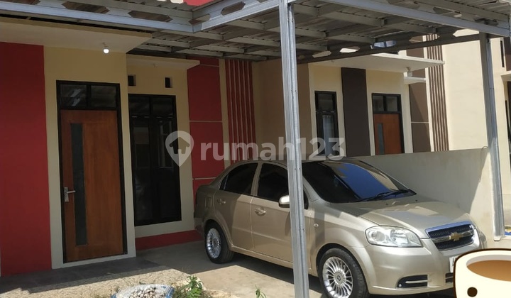 Rumah Baru Desain Cantik SHM di Otsuka
Lawang Malang
Jawa Timur  2