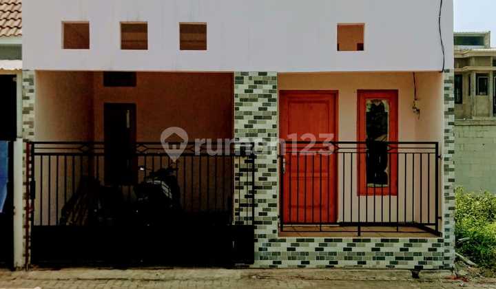 Rumah Bagus 2 Lantai Shm Dekat Akses Bandara Dan Kampus Binus Di Malang