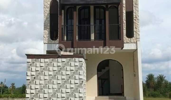 Villa Baru 2 Lantai Dekat Jatimpark-3 di Batu Malang