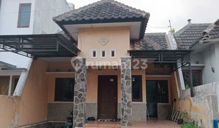 Rumah Second di Jl Bunga Bunga - Suhat Malang Hanya 775Jt 2