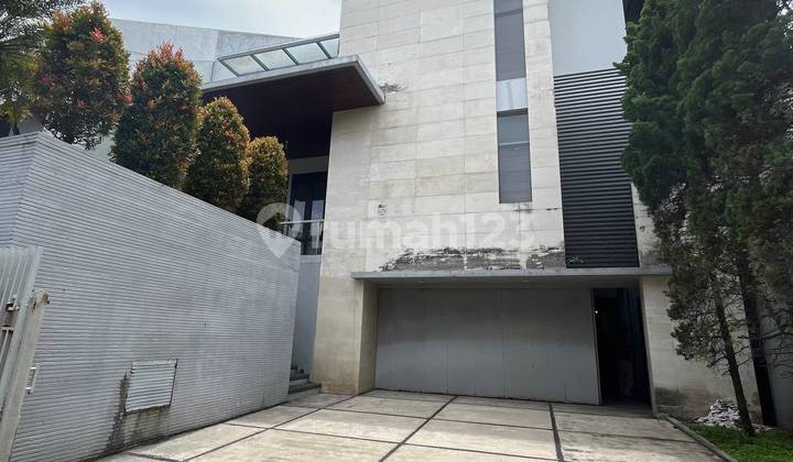Dijual Rumah Lux Fully Furnish di Belakang Maranatha Sayap Pasteur Dijual Rumah Lux Fully Furnish di Belakang Maranatha Sayap Pasteur
