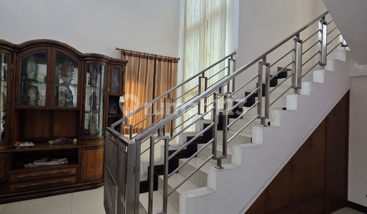 House and Boarding with Spacious Area at Maranatha Campus 2