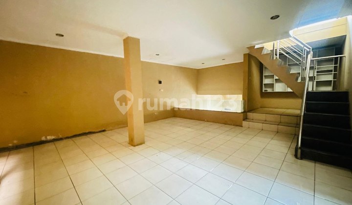 Tatar Jingga KBP: Rumah 2,5 Lt Renov Full, Dekat IKEA & Univ 2