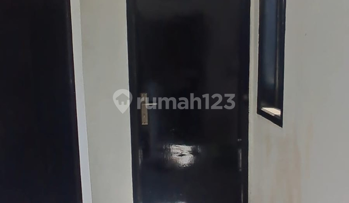 For Sale: Boarding House and Kiosk, Business Investment behind Marnat University 2