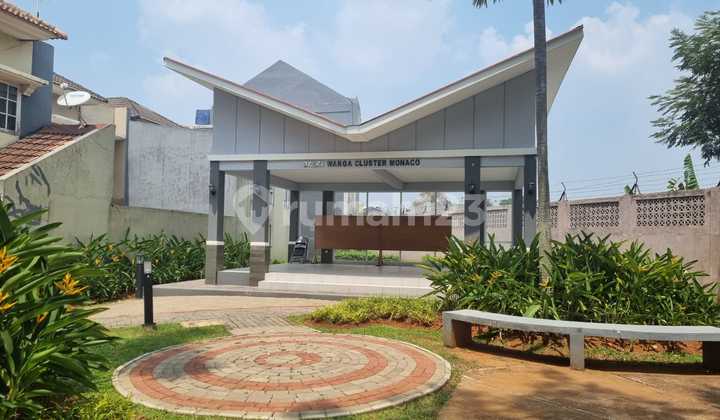 Rumah Siap Huni. Dikawasan Elite Ada Kolam Renang. Seli 2