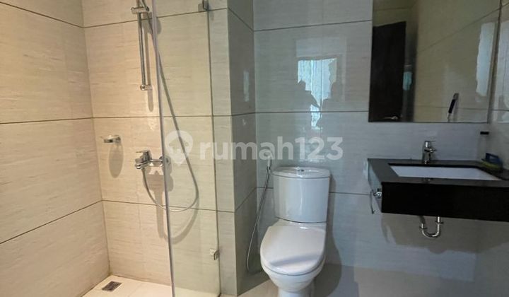 Apartment Below Price Fully Furnished Ready to Occupied.