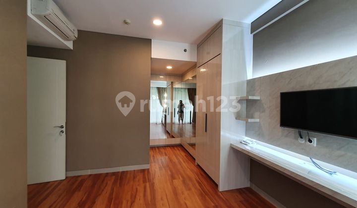 Apartemen Furnish 3 Kamar Lantai Rendah. Lin