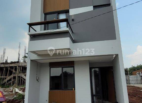 Rumah 3 Lantai, Attic Floor, Minimalis Modern 1