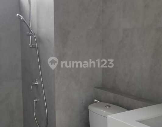 Apartemen Sewa Siap Huni Full Furnish 3 Kamar Tidur. Lin 2