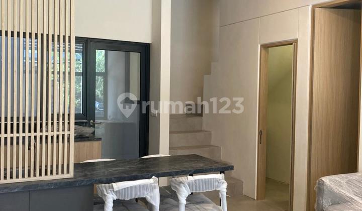 Rumah Bagus Siap Huni. Furnish. 3 Kamar Di Bsd 1