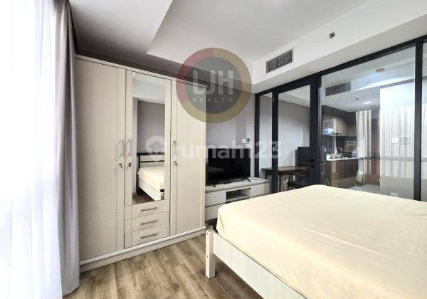 Apartemen Siap Huni Type 1 BR Fully Furnished Di The Smith Alsut